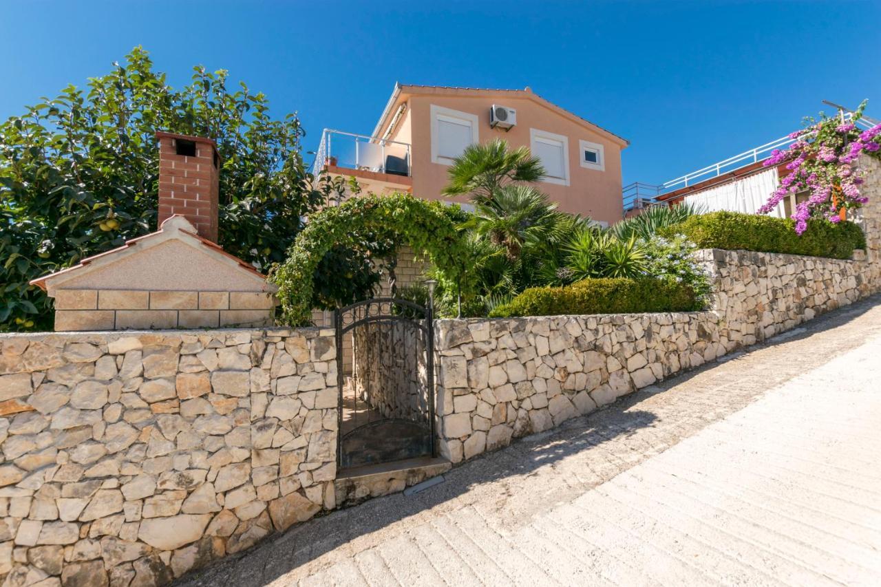 Apartments Babaja Trogir Buitenkant foto